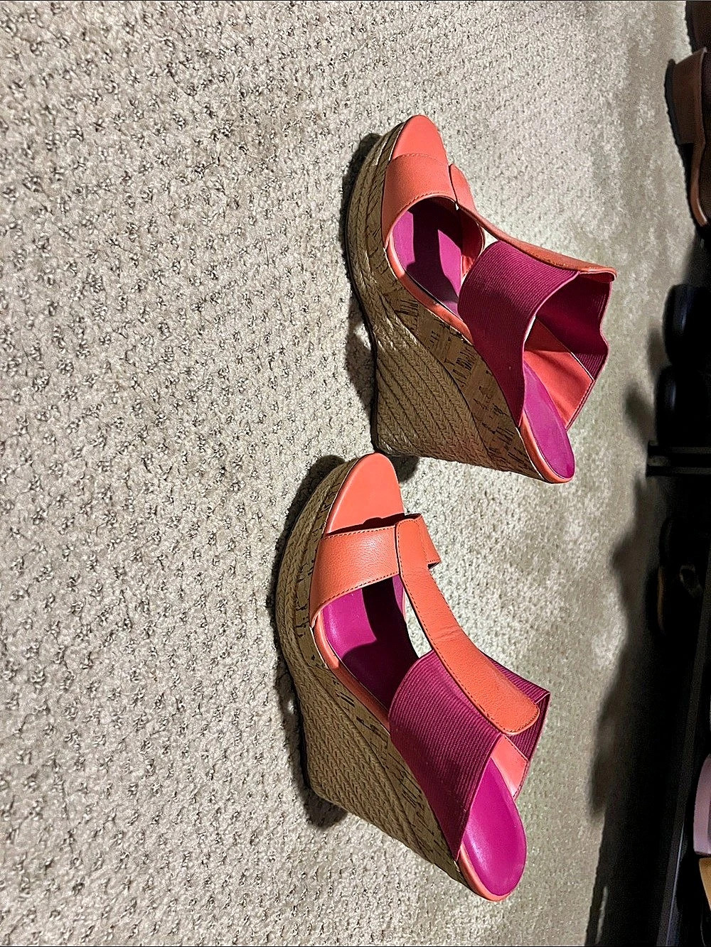 Charles by Charles David Color Block Wedge Sandals in Pink & Orange size 7 - Picture 3 of 7